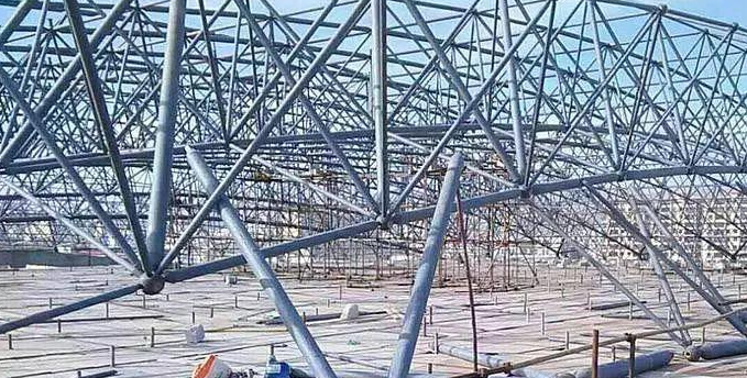 临河盘点螺栓球网架对于选材方面的4个基本恳求